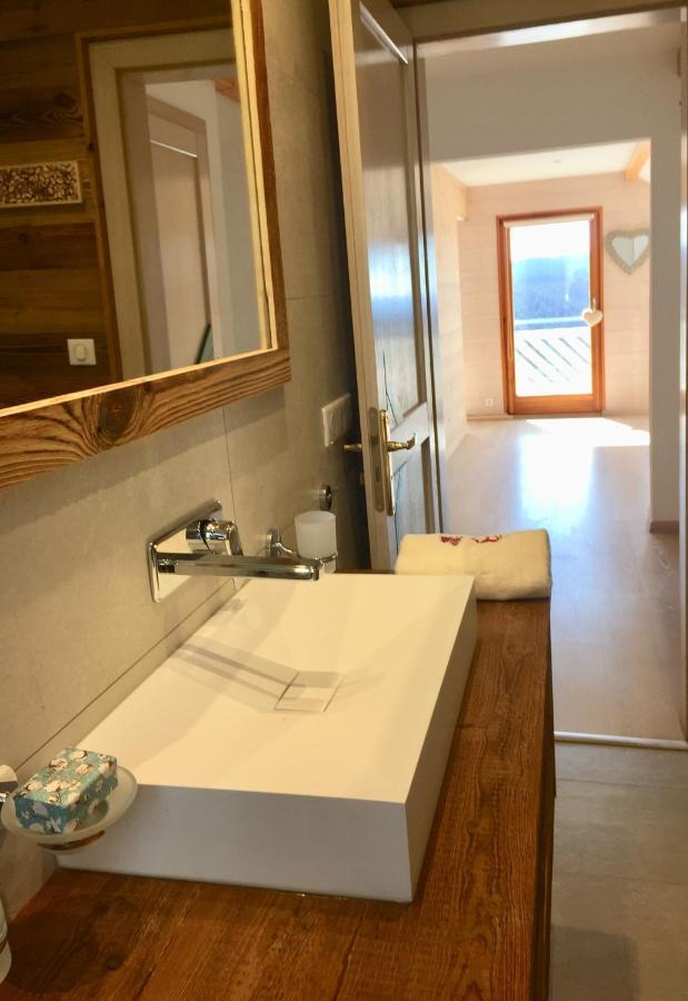 Chalet Le Flocon Bleu - Mauselaine Avec Vue Sur Le Lac De 제라르메르 외부 사진
